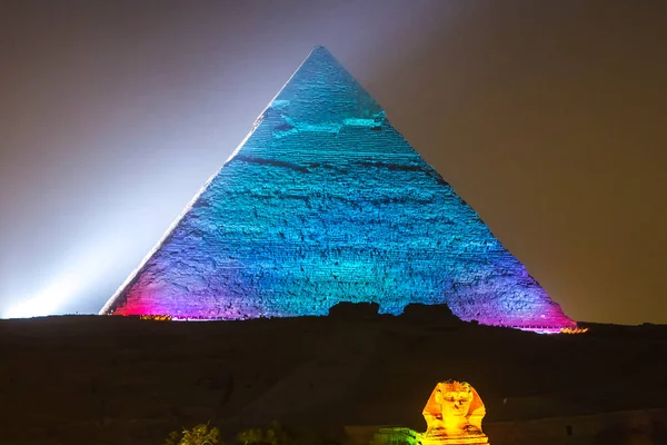 Büyük Giza Piramidi Gece Aydınlandı Unesco Dünya Mirası Alanı Kahire — Stok fotoğraf