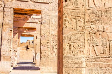 Antik Kom Ombo Tapınağı, Aswan, Mısır.