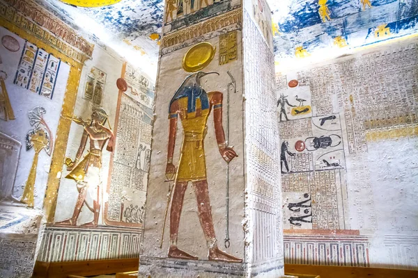 Anciennes Chambres Funéraires Pour Pharaons Avec Hiéroglyphes Dans Vallée Des — Photo