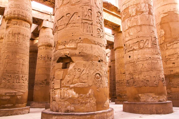 Antiguo Templo Karnak Patrimonio Humanidad Por Unesco Luxor Egipto Imagen De Stock