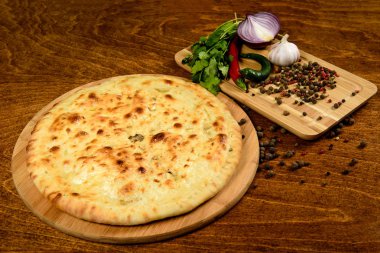 Baharat ile geleneksel kapalı pasta