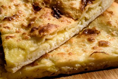 Doyurucu ev yapımı kek. Bir parça kek