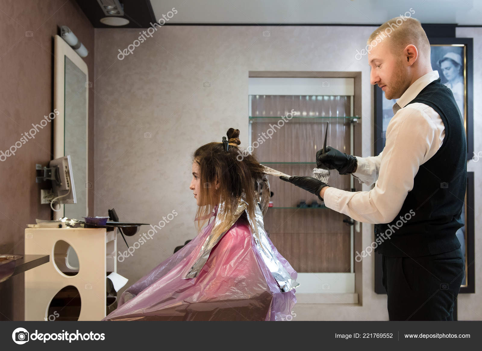 Beauty People Concept Happy Young Woman Hairdresser Coloring Hair