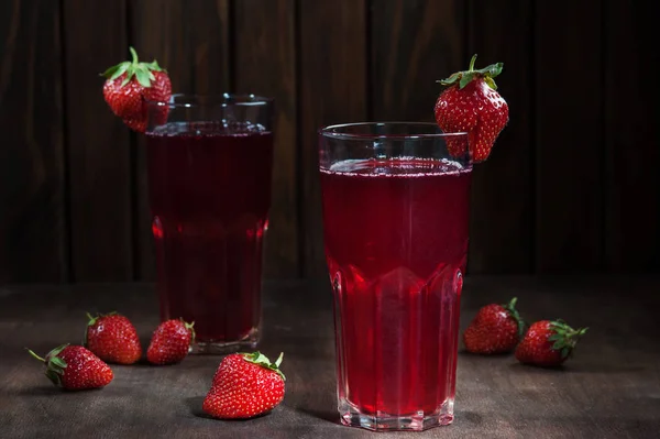 Strawberry Juice Dark Wooden Background — Stock Photo, Image