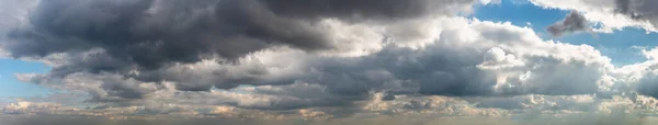 Fantásticas Nuvens Suaves Nascer Sol Composição Natural — Fotografia de Stock