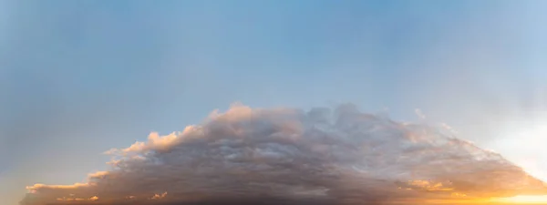 Fantastic Soft Clouds Sunrise Natural Composition — Stock Photo, Image