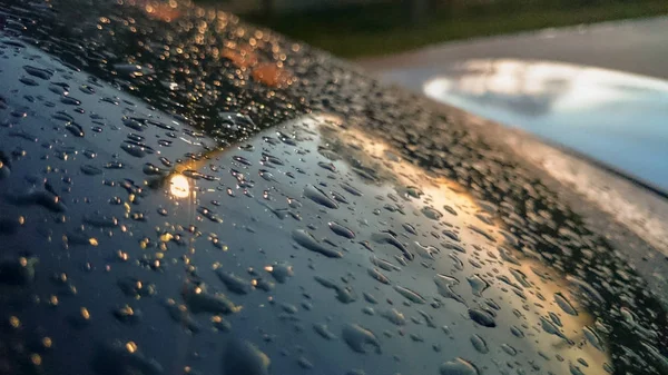 Many of raindrops stuck on the windshield background,Abstract of raindrops on the mirror made with color filters. — Stock Photo, Image
