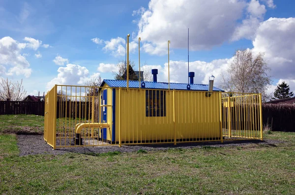 Estación de distribución de gas en el pueblo, República de Tartaristán . —  Fotos de Stock