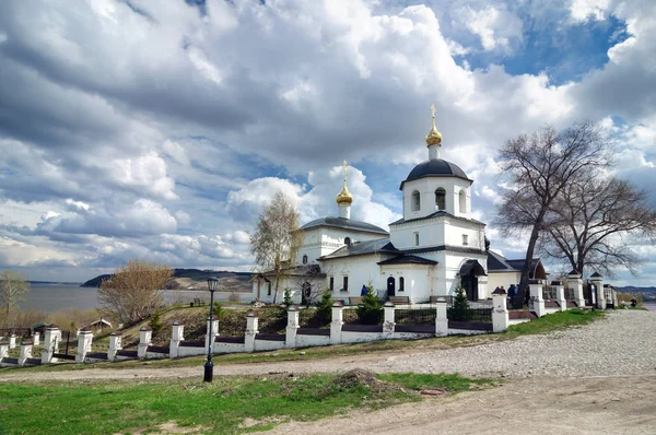 Церковь Святых Константина и Елены, Свияжск, Россия . — стоковое фото