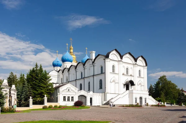 Annunciatiekathedraal de belangrijkste orthodoxe kerk van Kazan, Tatarstan Republiek. — Stockfoto