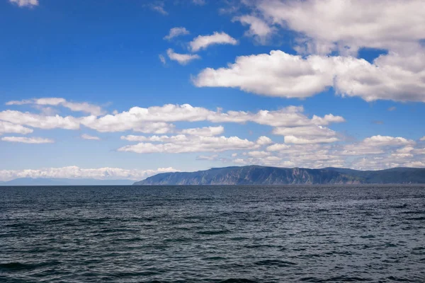 Pohled Jezero Bajkal Létě Listvyanka Rusko — Stock fotografie