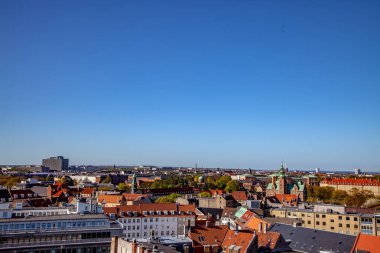 güneşli bir gün, Kopenhag, Danimarka, güzel tarihi ve modern binaların havadan görünümü