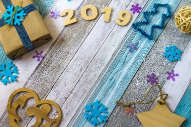 Sunni Noel zamanı. mavi rustik tarzı dekorasyon