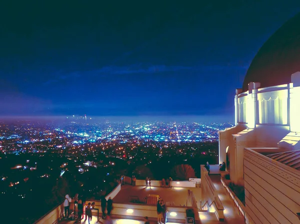 Vistas nocturnas desde el observatorio de Griffith — Foto de Stock