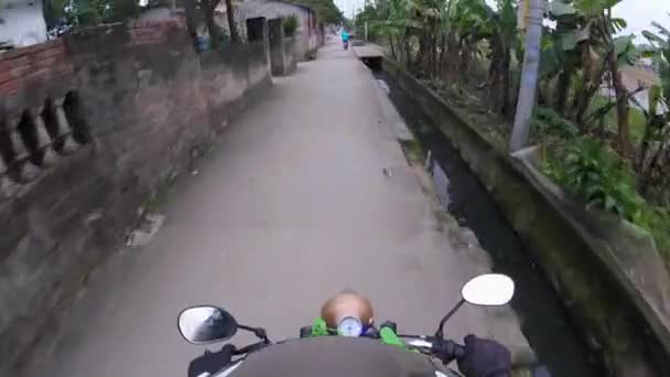 ベトナム ホイアン 2019 ベトナムの国 東南アジアでバイクを運転する男 — ストック動画