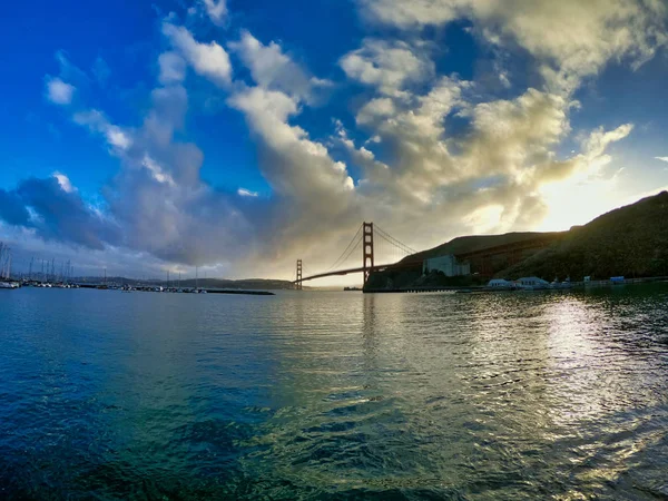The great golden gate in america — Stock Photo, Image
