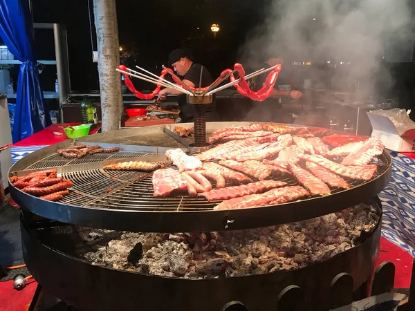 palma, Mallorca, İspanya. 17.05.2019 Palma de Mallorca şehrinde ortaçağ pazarı