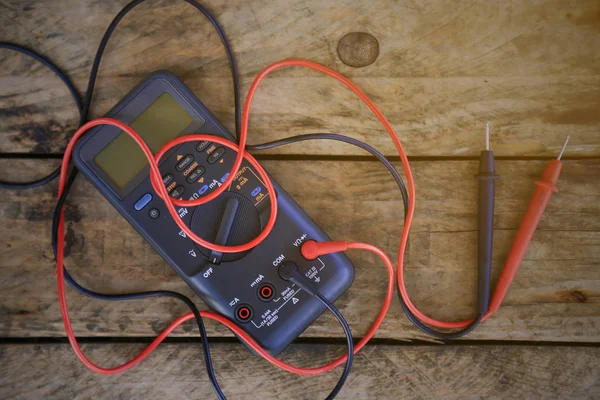 Digital Multimeter Wiring Wooden Table Special Tools Technician Work Circuit — Stock Photo, Image