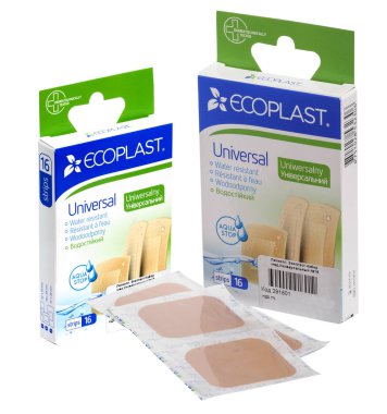 Kiev, Ukrayna - 28 Ağustos 2019: bir paket içinde tıbbi sıvalar bir dizi. Farklı açılardan katalog için yalıtılmış