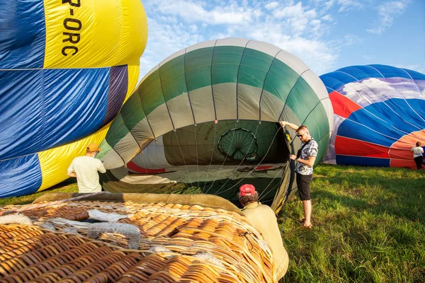 Kiev Ukraine July 2020 Staff Prepare Balloon Flying — Stock Photo, Image