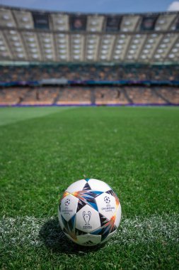 Kiev, Ukrayna - 16 Mayıs 2018: Uefa Şampiyonlar Ligi Final Kiev resmi maç topu