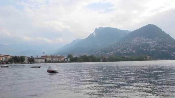 Vista del lago Lugano — Vídeo de stock