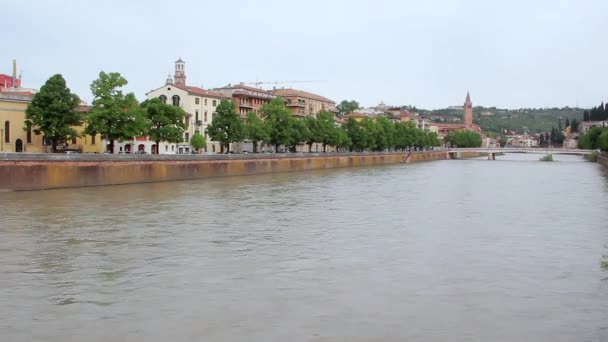 Hermosa vista panorámica de la ciudad de Verona Italia — Vídeos de Stock