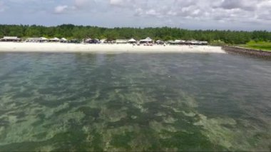 Endonezya, Bali güzel plajı. Havadan görünümü.