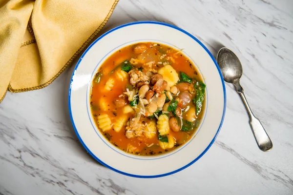 Cuiseur Lent Toscane Saucisse Soupe Haricots Gnocchi — Photo