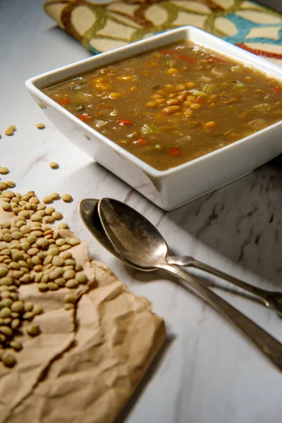 Horno Asado Sopa Lentejas Vegetales Cuenco Cuadrado —  Fotos de Stock