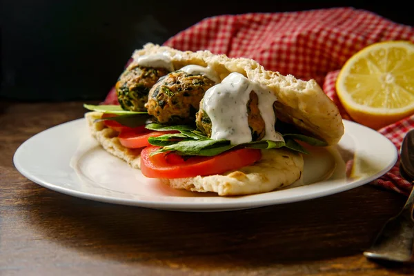 Mediterranean Turkey Meatball Sandwich Pita Bread Dill Yogurt Sauce — Stock Photo, Image