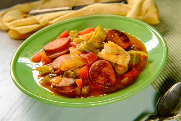 Spicy New Orleans Shrimp Andouille Sausage Gumbo — Stock Photo, Image