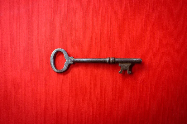 Old Antique Skeleton Key Vivid Colored Background — Stock Photo, Image