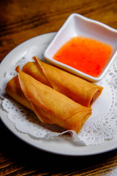 Rollos Chinos Fritos Primavera Con Salsa Pato — Foto de Stock