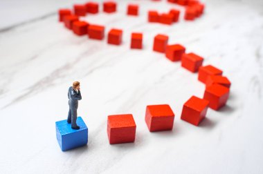 Minyatür işadamları ahşap bloklar