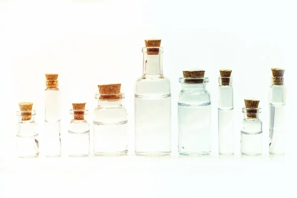 Κοντινό Πλάνο Γυαλί Μέτρηση Ποτήρια Για Πείραμα Υπόβαθρο Της Επιστήμης — Φωτογραφία Αρχείου