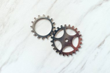 Hareket ilham mecaz kavramı sembolik iki vites