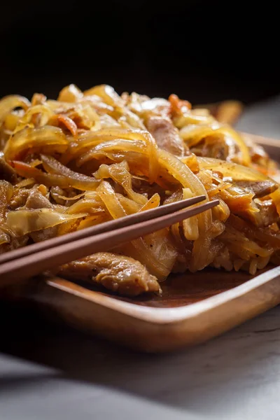 Auténtico Bokkeum Pollo Coreano Frito Con Zanahorias Parrilla Repollo Cebollas — Foto de Stock