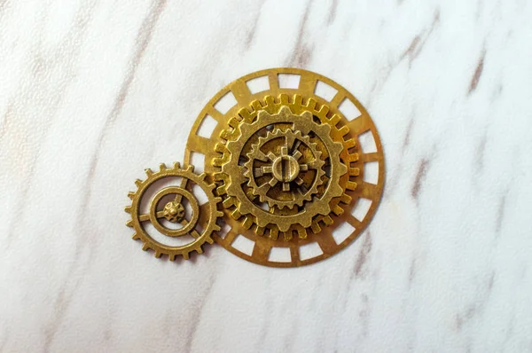 Hareket ilham mecaz kavramı sembolik iki vites