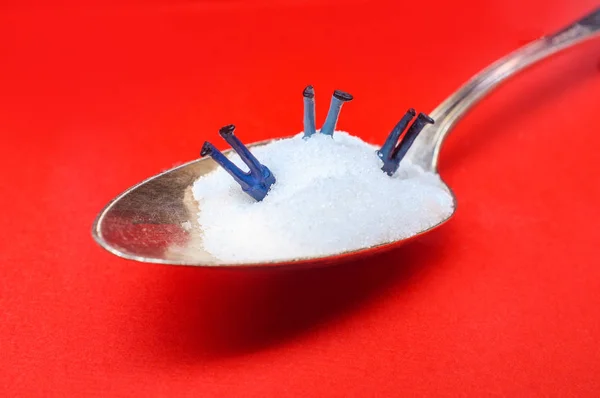 Drug Verslaving Conceptuele Metafoor Miniatuur Ondernemers Doen Reus Lepel Van — Stockfoto