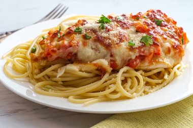 İtalyan Bruschetta Tavuk Spagetti 