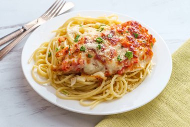 İtalyan Bruschetta Tavuk Spagetti 