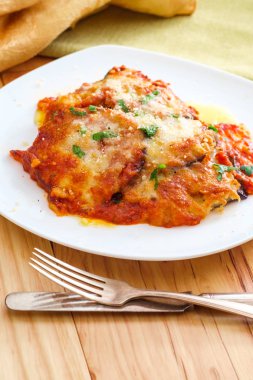 İtalyan Patlıcan Parmesan