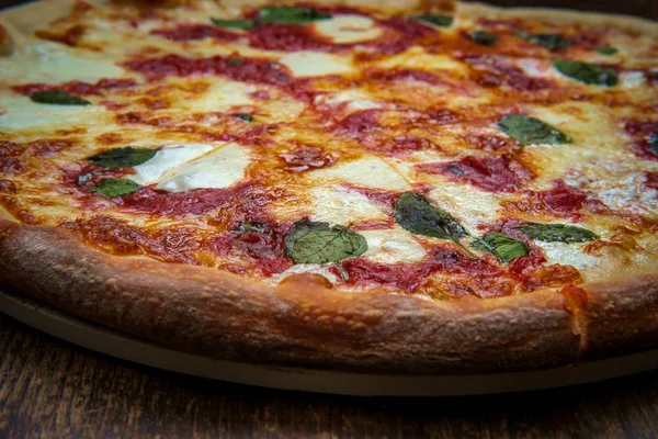 New York Margherita pizza — Stockfoto