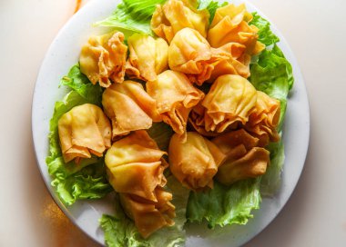 Çin peynir Wontons