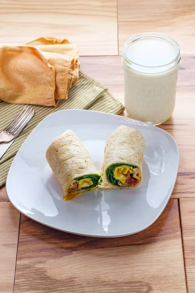 Huevos Bacon Breakfast Wrap —  Fotos de Stock