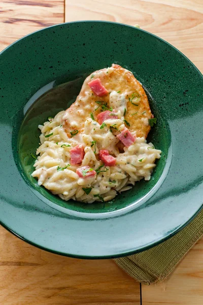 Chicken Cordon Bleu Risotto — Stock Photo, Image