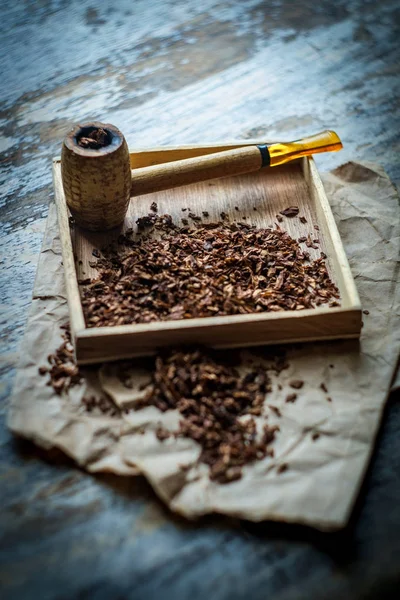 Tabak-Maiskolbenpfeife — Stockfoto