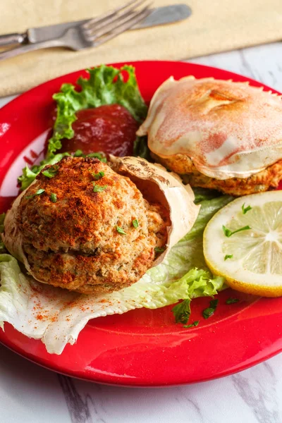 Conchas de cangrejo rellenas — Foto de Stock