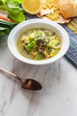 Minestrone Çorbası Au Pistou